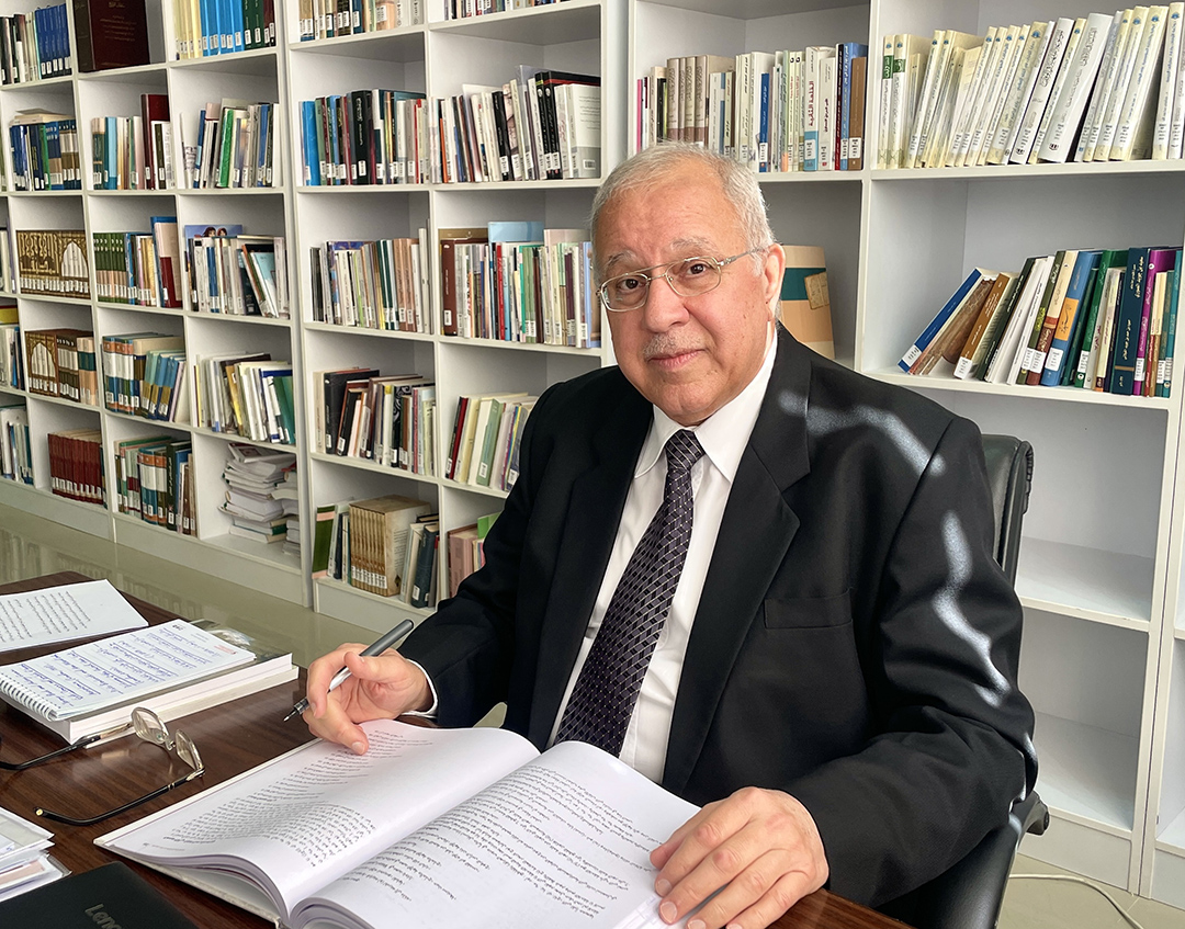 حوار مع الأستاذ الدكتور نائل حنون حـول موضــــوعـات مختلفــة تتصل بالتراث والثقافة والفكر